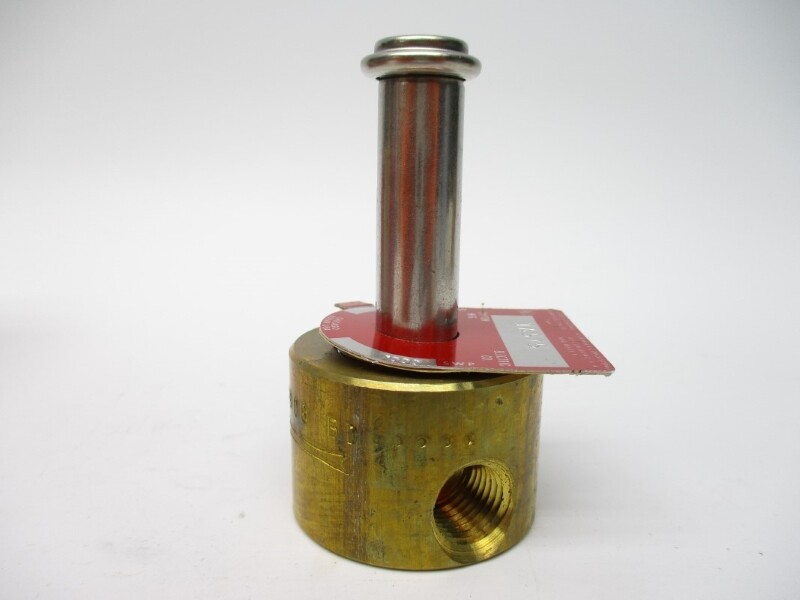 DAYTON ELECTRIC 1A575 150PSI 180’F 1/4″ NSMP