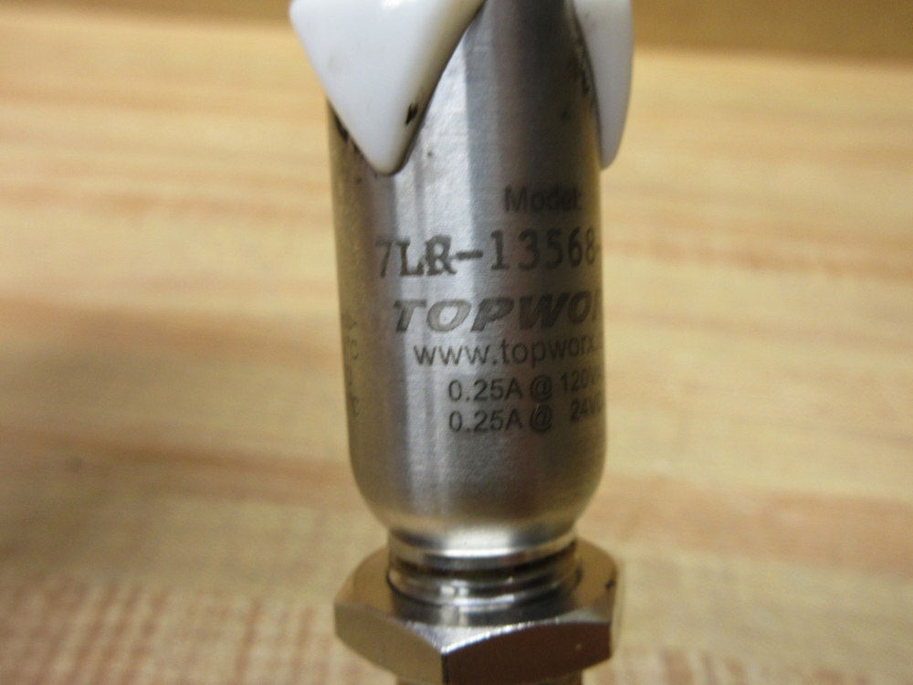 TopWorx 7LR-13568-A2 Go Switch Proximity Sensor 7LR13568A2