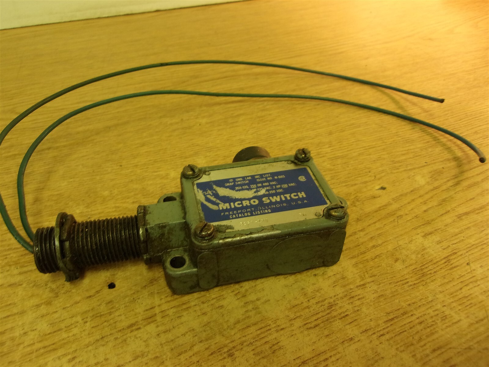 Micro Switch N-665 BAF1-2RN *FREE SHIPPING*