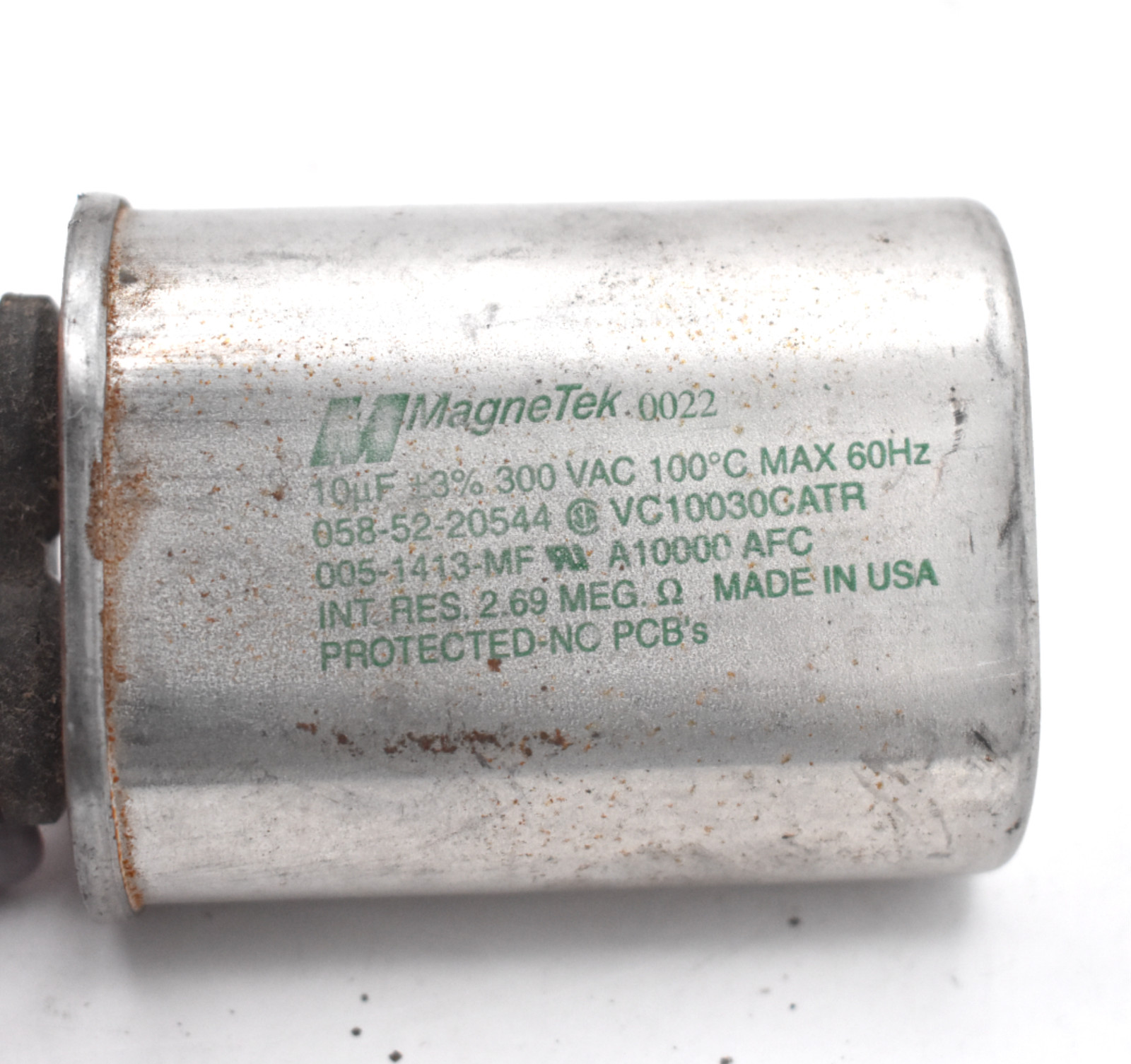 MAGNETEK VC10030CATR 10UF 3% 300VAC 100C MAX 60HZ CAPACITOR