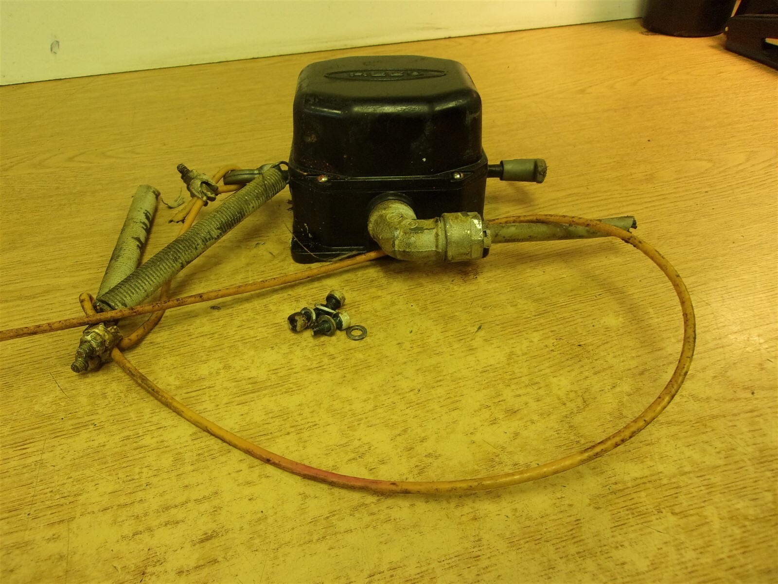 Rees 04944-000 Cable Operated Safety Switch w/ 3 Mounting Screws *FREE SHIPPING*