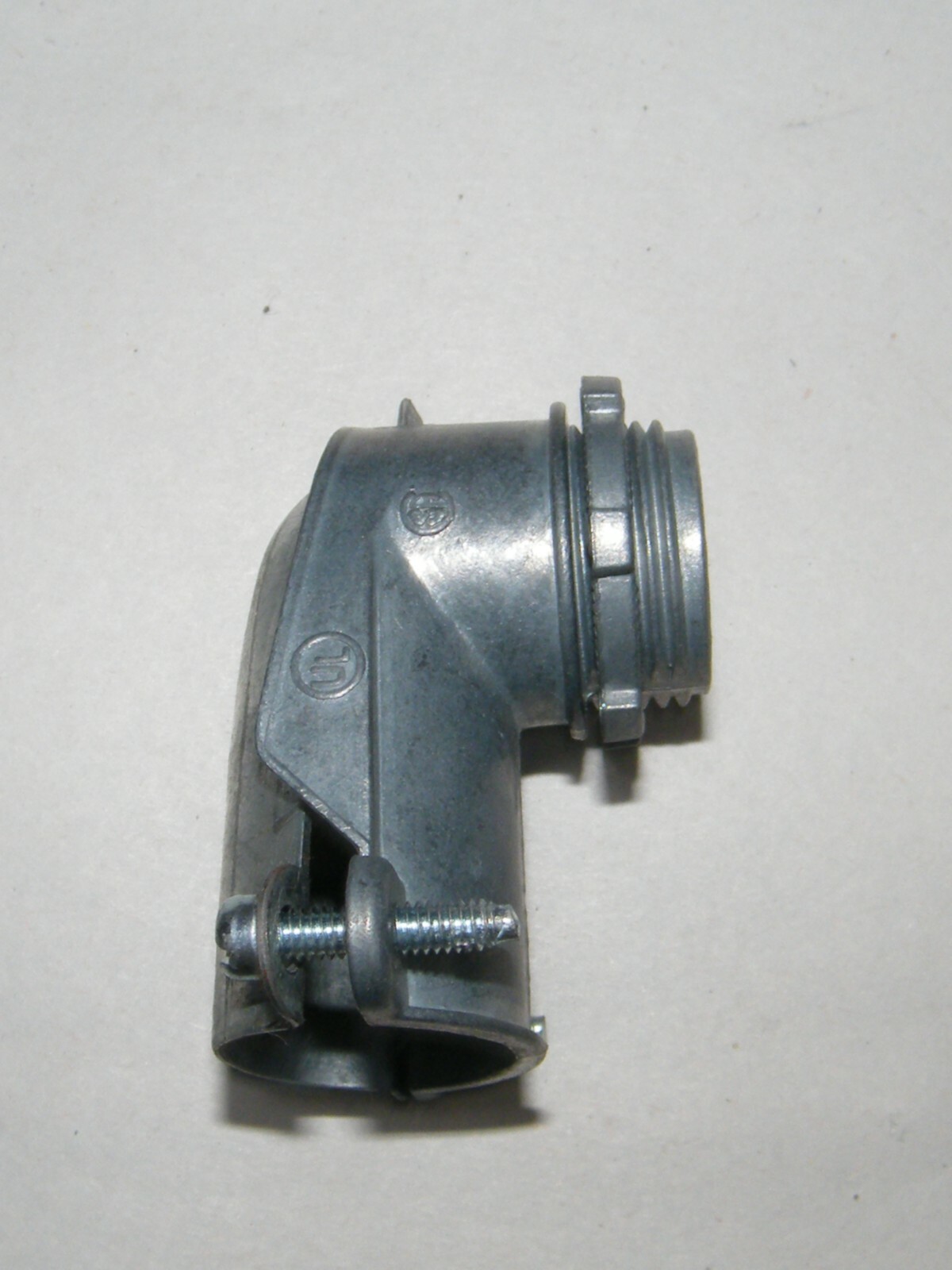 (20) CONDUIT FITTINGS CLAMP STYLE 90 DEGREE 3/4″ CONNECTOR