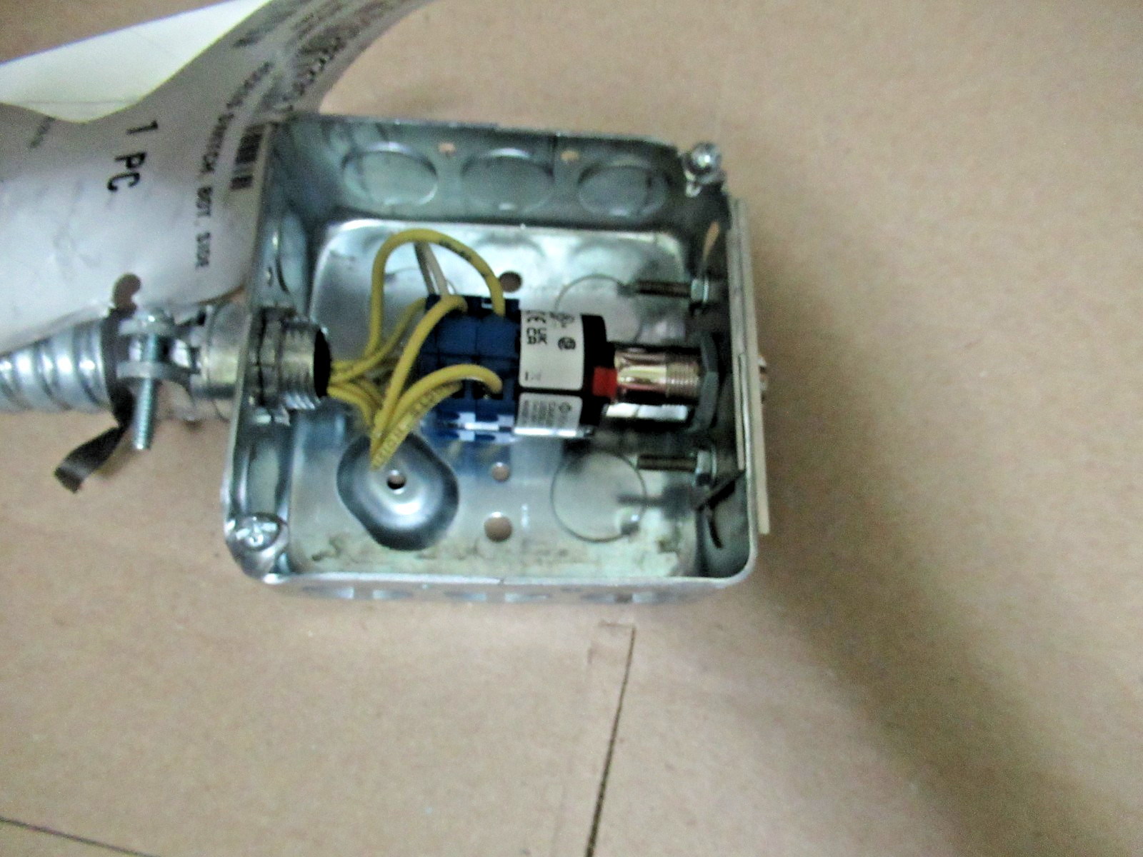 2- Elevator Hoistway Access SWITCHES & KEYS X4002 ACCESS UP OFF DOWN 10FT LONG