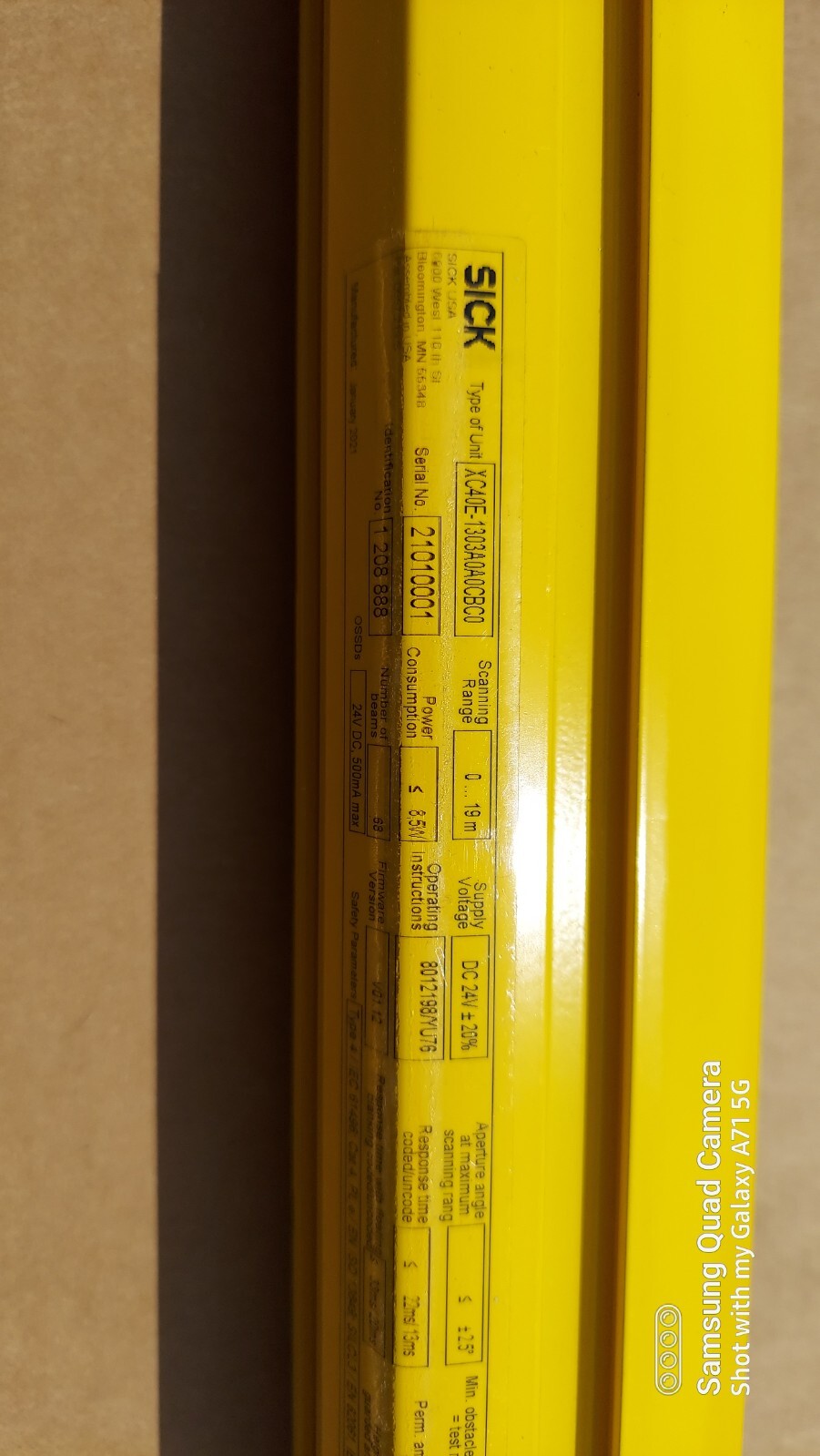 New Sick 1208888 XC40E-1303A0A0CBC0 C4000 Safety Light RECEIVER