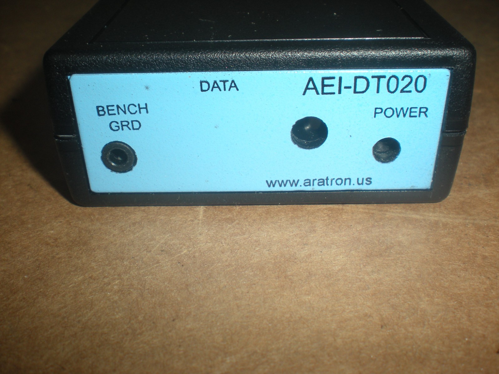 ARATRON AEI-DT020 Dual ESD Threshold Monitor Anti-Static Unit – NOS