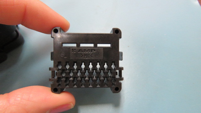 AMP/ TYCO/ TE CONNECTIVITY 109207-4 Qty of 3 per Lot PLUG ASSY, 23+3 POS HYBRID
