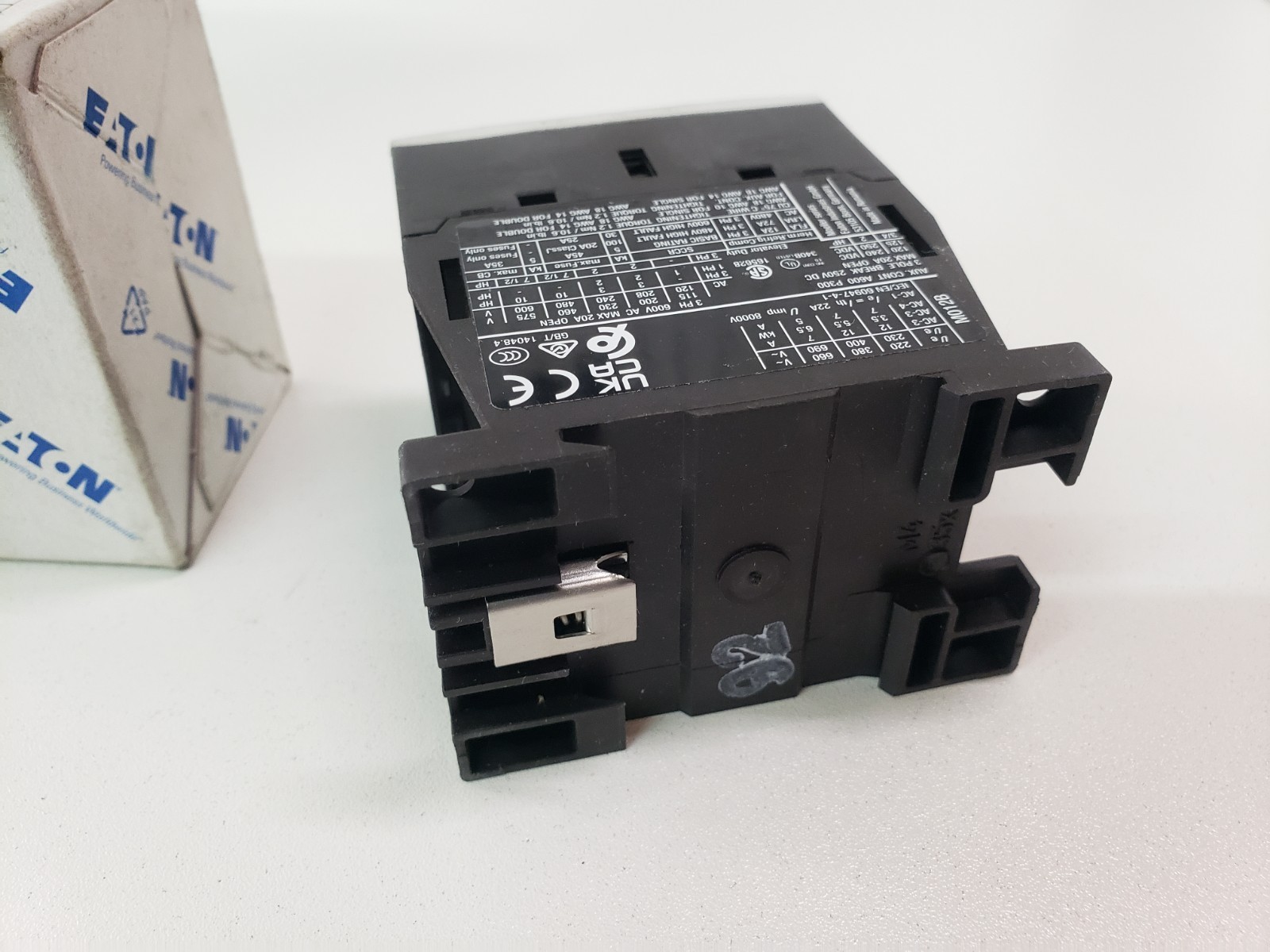 UNUSED – Eaton Moeller DILM12-10 Contactor XTCE012B10A