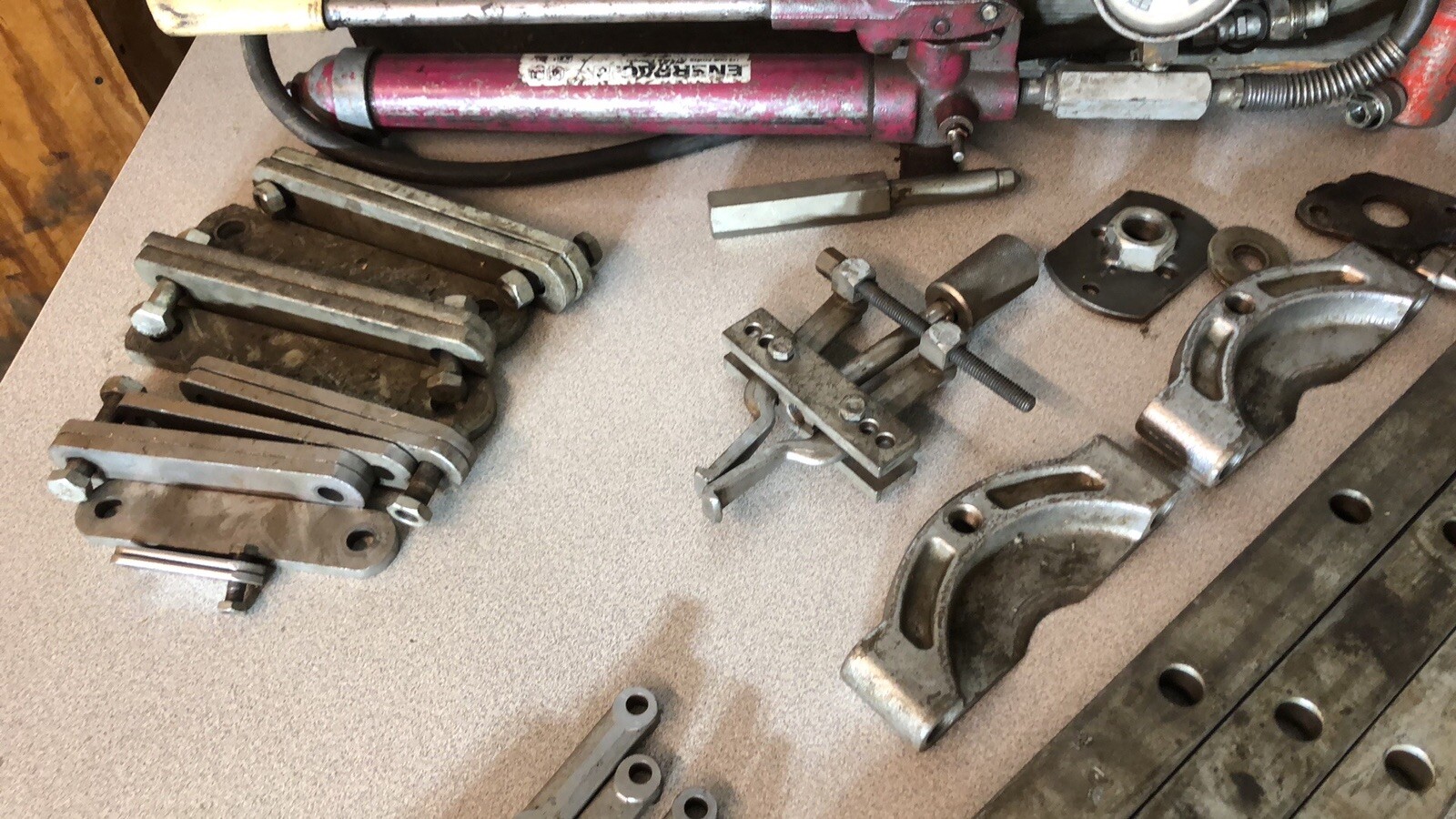 Enerpac / OTC 17-1/2, 30, 50 Ton 3-Jaw Hydraulic Cross Bearing Pullers