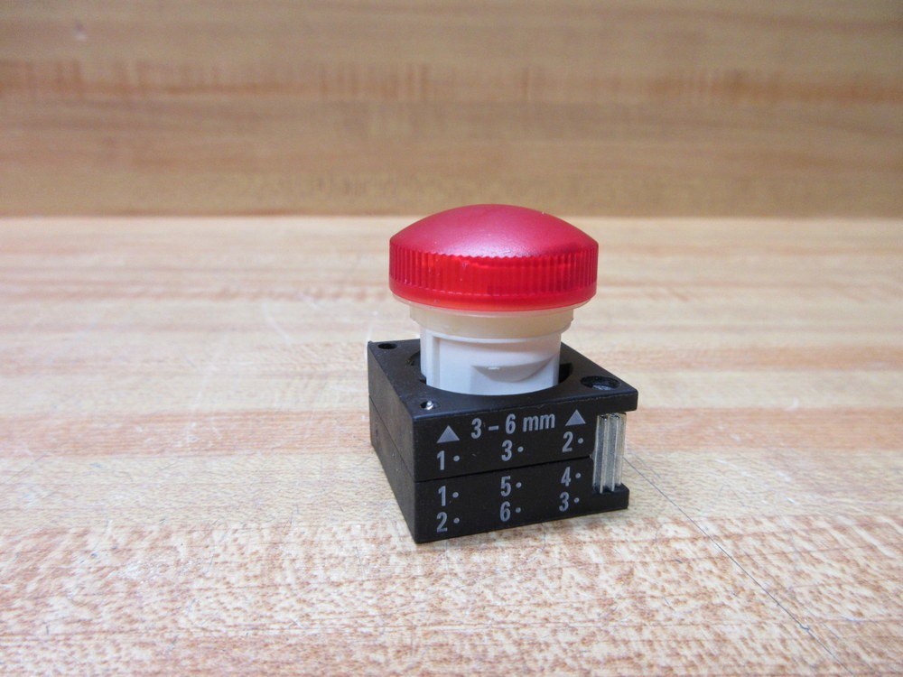 Siemens 3SB3001-6BA20 Red Button 3SB30016BA20 W/Base