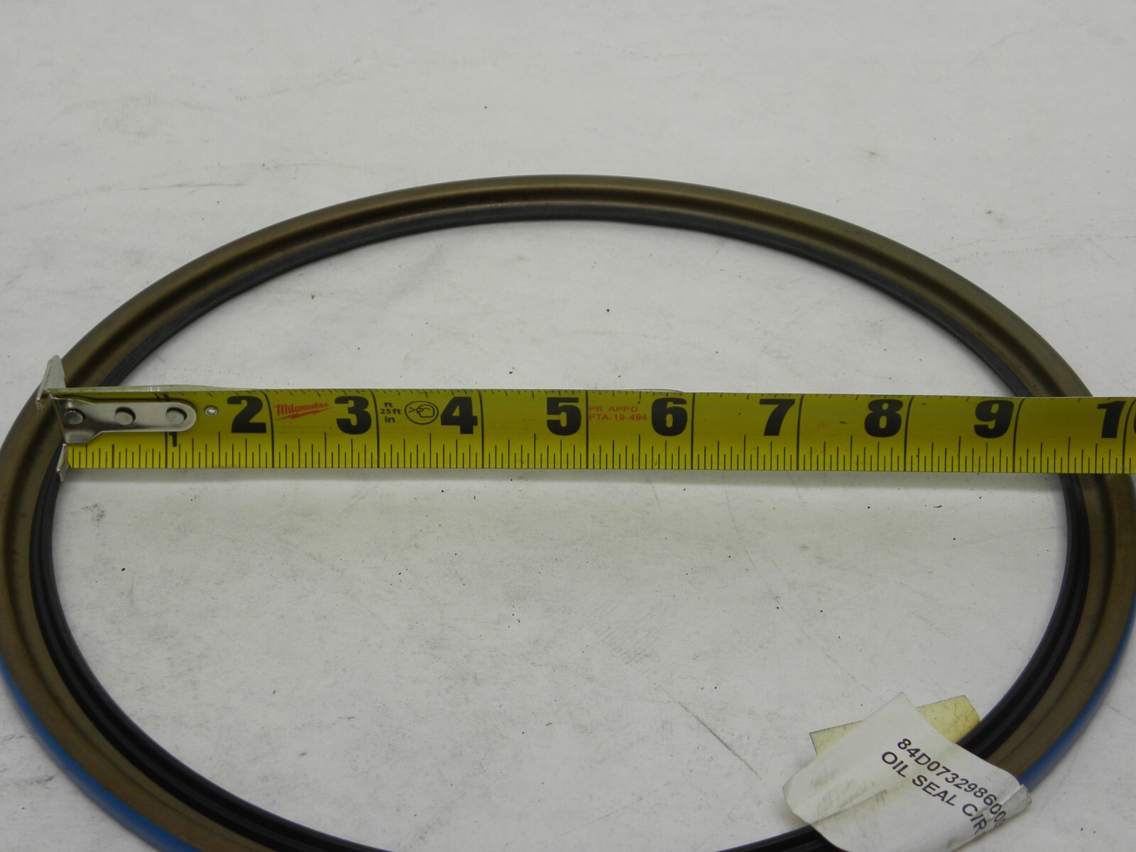 CR SEALS (SKF) #95052 Single Lip Grease Seal Oil 10-3/4″ OD x 9-1/2″ Shaft
