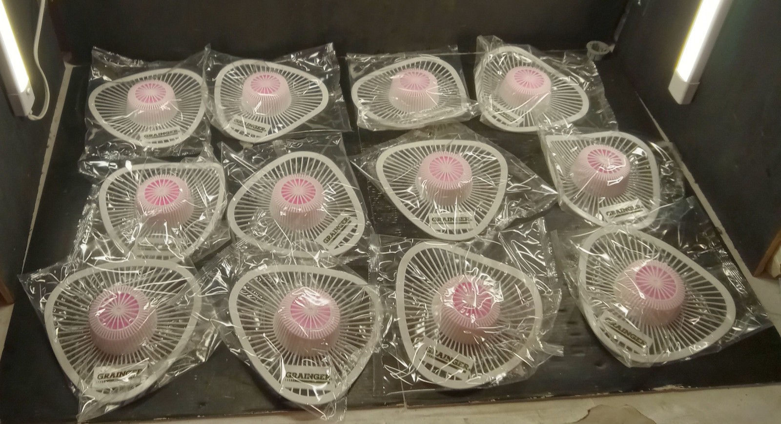 12 NEW GRAINER 2ZXE2 URINAL SCREEN WITH BLOCK NIB ***MAKE OFFER***