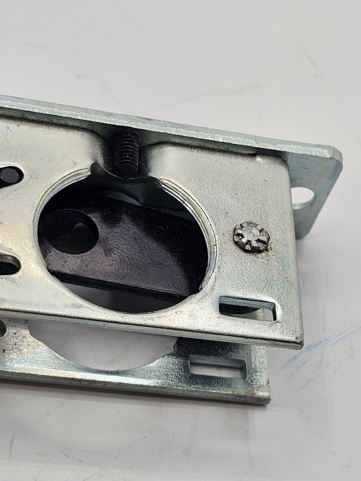 Adams Rite 1-1/8 – 02 Throw Deadlock ANSI 156.5 Grade 1