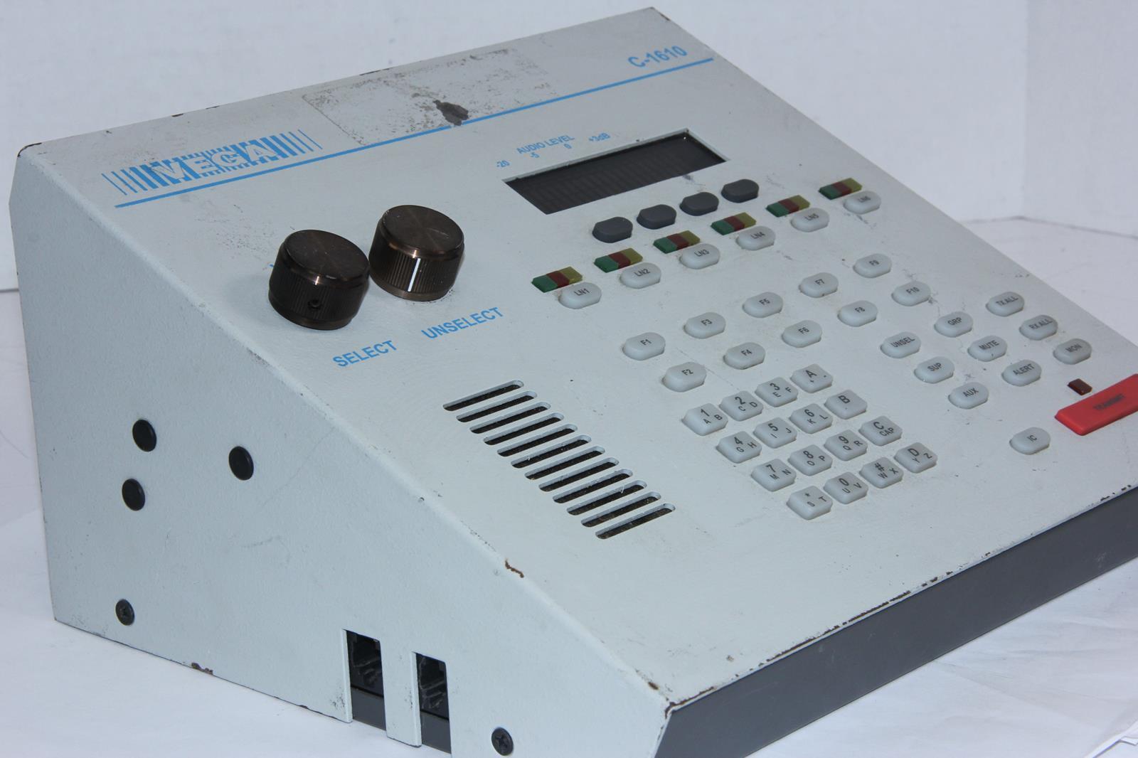 VEGA C-1610 Radio Control Console
