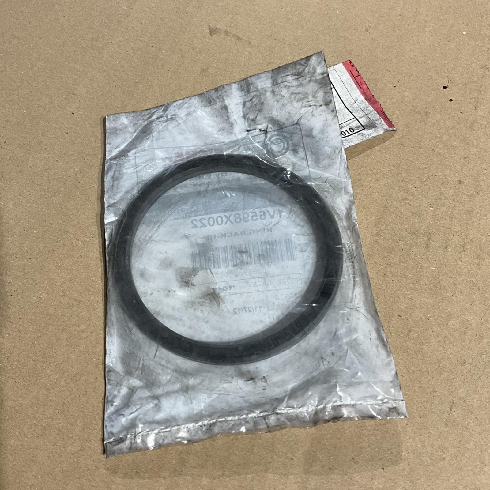 Fisher 1V6598X0022 Backup Ring | 4” | Replacement Part NOS