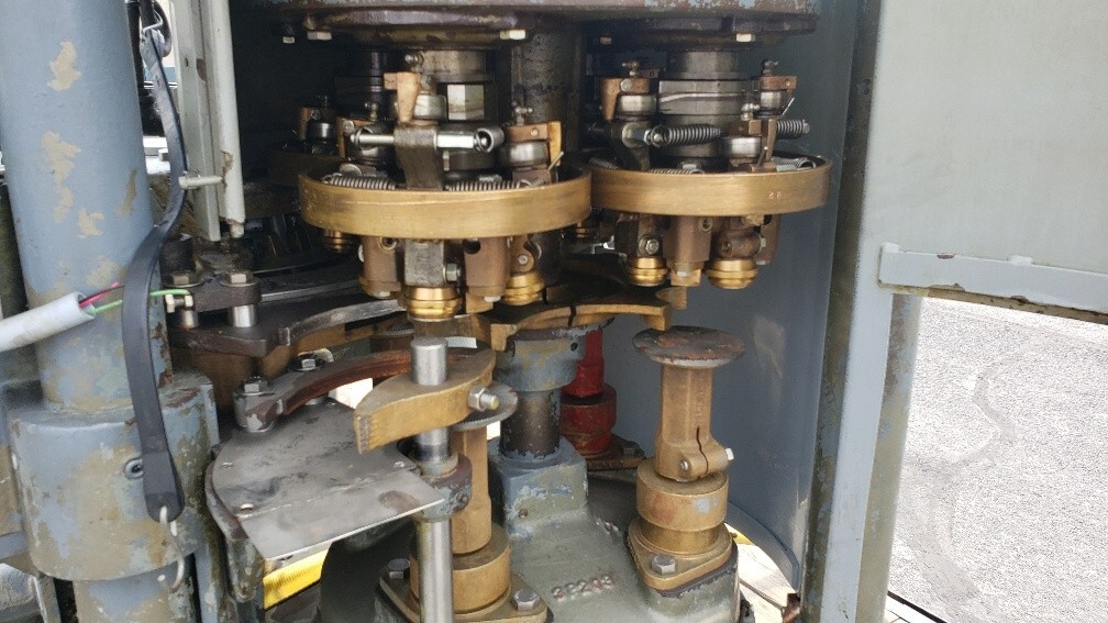 Angelus 40P Seamer set for 211 can