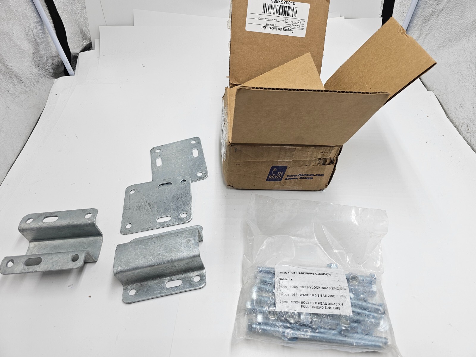 Tie Down Engineering Universal Guide On Hardware 10725 Heavy Duty Silver