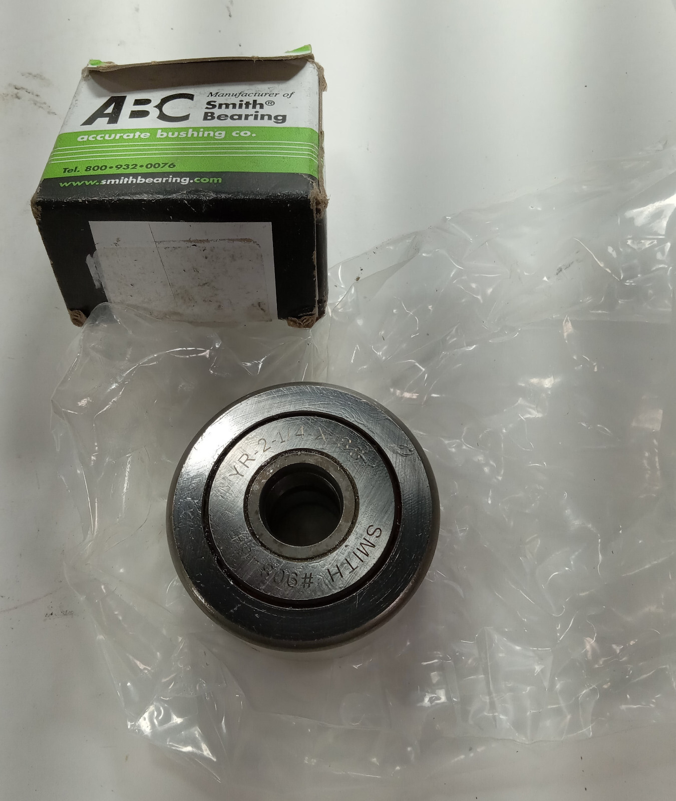 1 NEW SMITH YR-2-1/4-X-SS NEEDLE BEARING CAM FOLLOWER NIB ***MAKE OFFER***