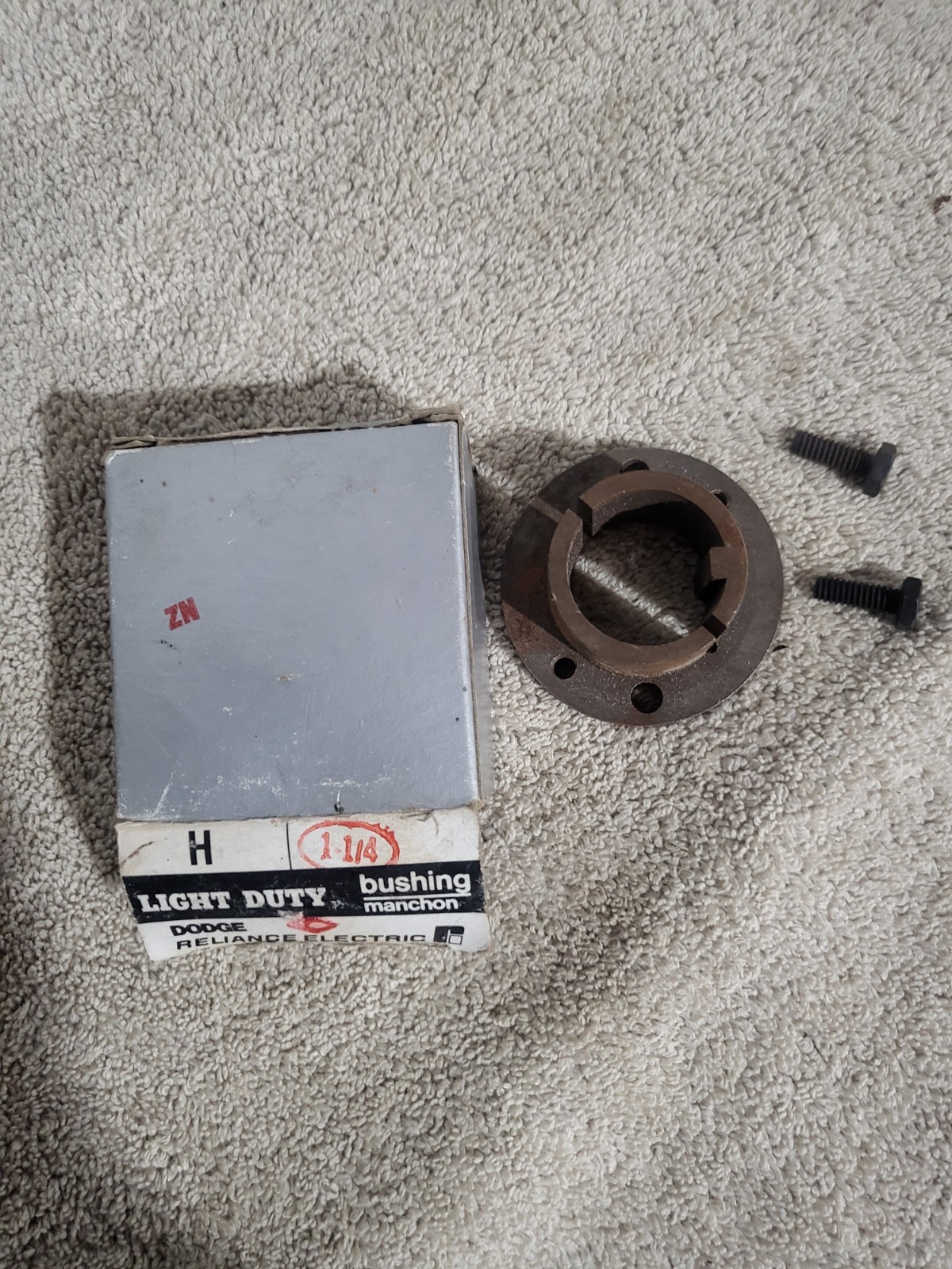 DODGE/RELIANCE Electric H 1-1/4 inch Split BUSHING Light Duty NEW OLD STOCK NOS