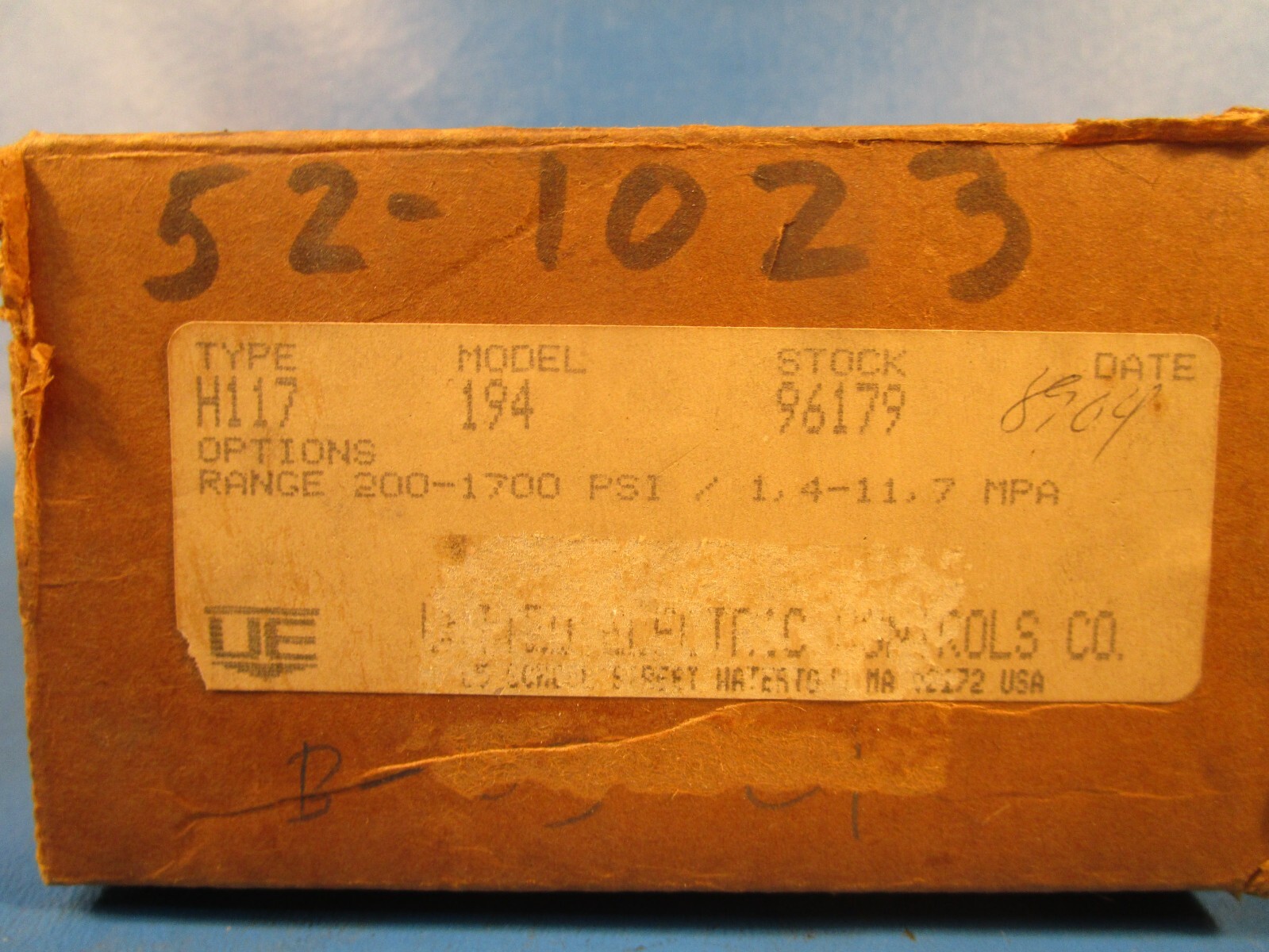 UNITED ELECTRIC CONTROLS TYPE H117, Pressure Switch, MODEL 194, RANGE 200-1700