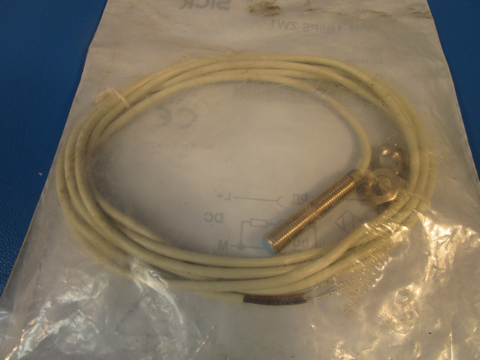 SICK IM08-1B5PS-ZW1, Inductive proximity sensor, 8 mm Barrel, DC Power