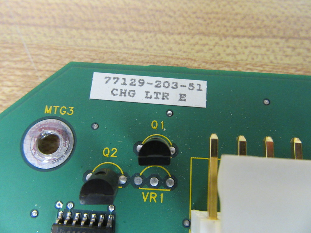 Allen Bradley 77129-203-51 Control 77129-203-52 77129-202-51 G (Pack of 3)