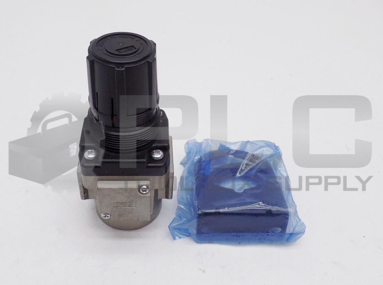 NEW SMC AR30-03B REGULATOR 3/8″ PORT SIZE 7-116PSI AR3003B
