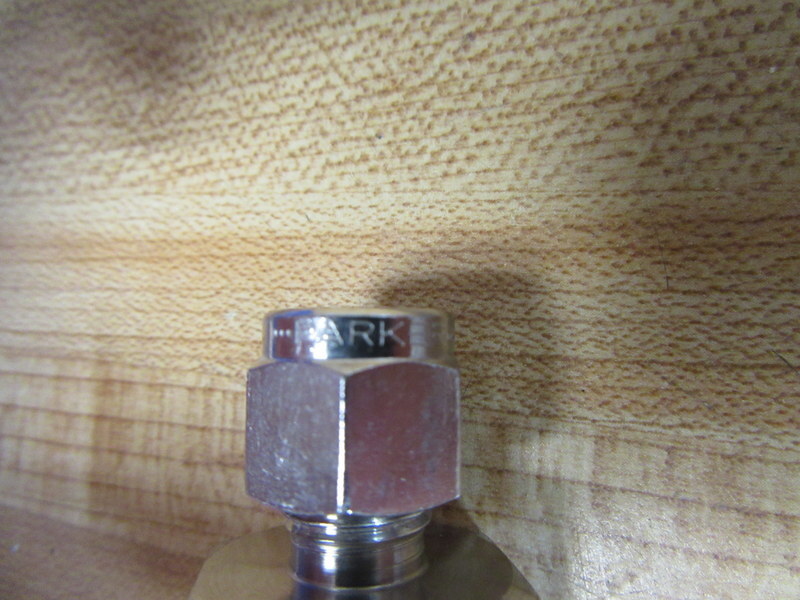 Parker 4FSC6N-316 Female Connector