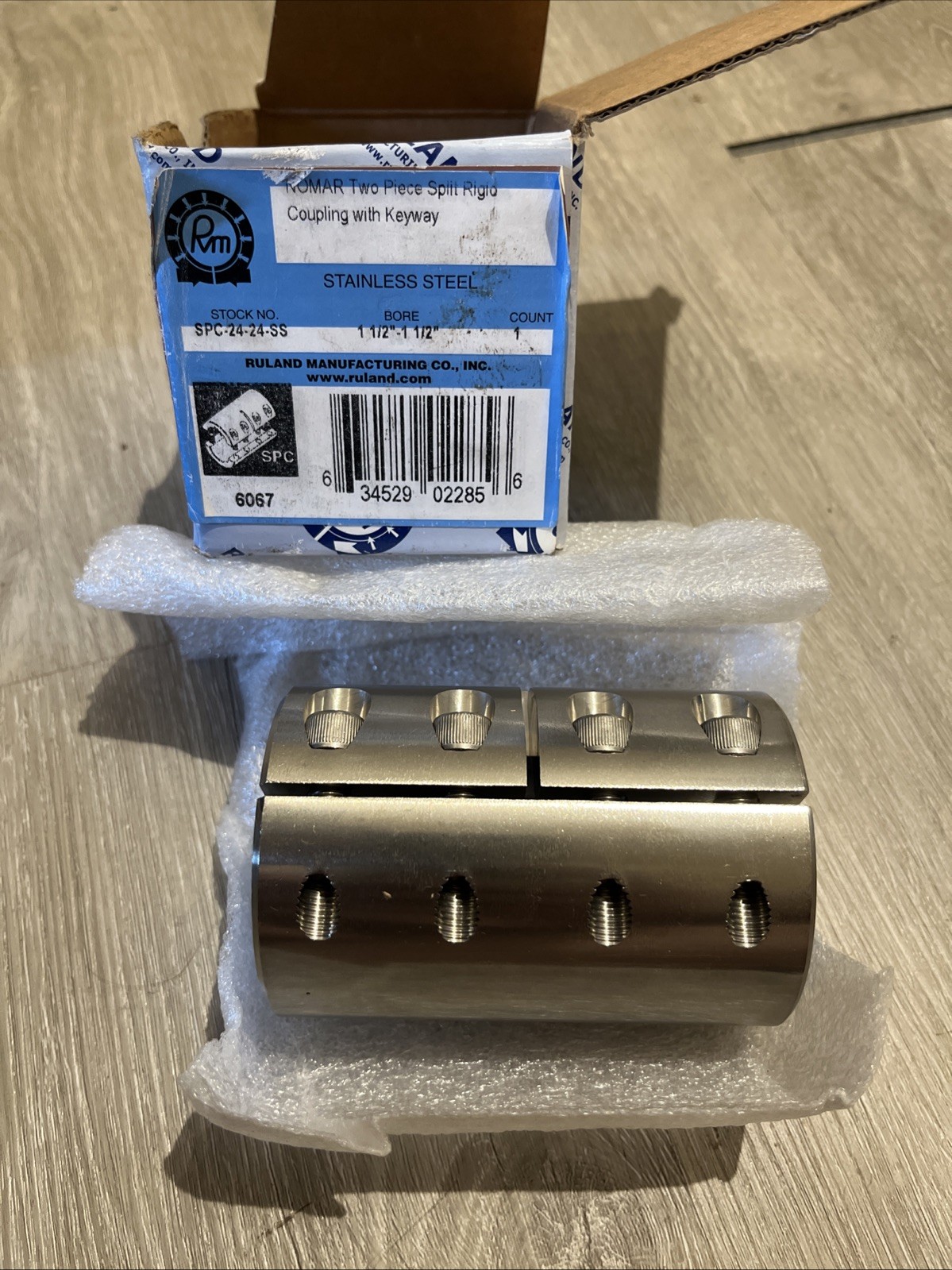 Ruland SPC-24-24SS, 303 Stainless Two-Piece Coupling 1-1/2″ x 1-1/2″ With Keyway