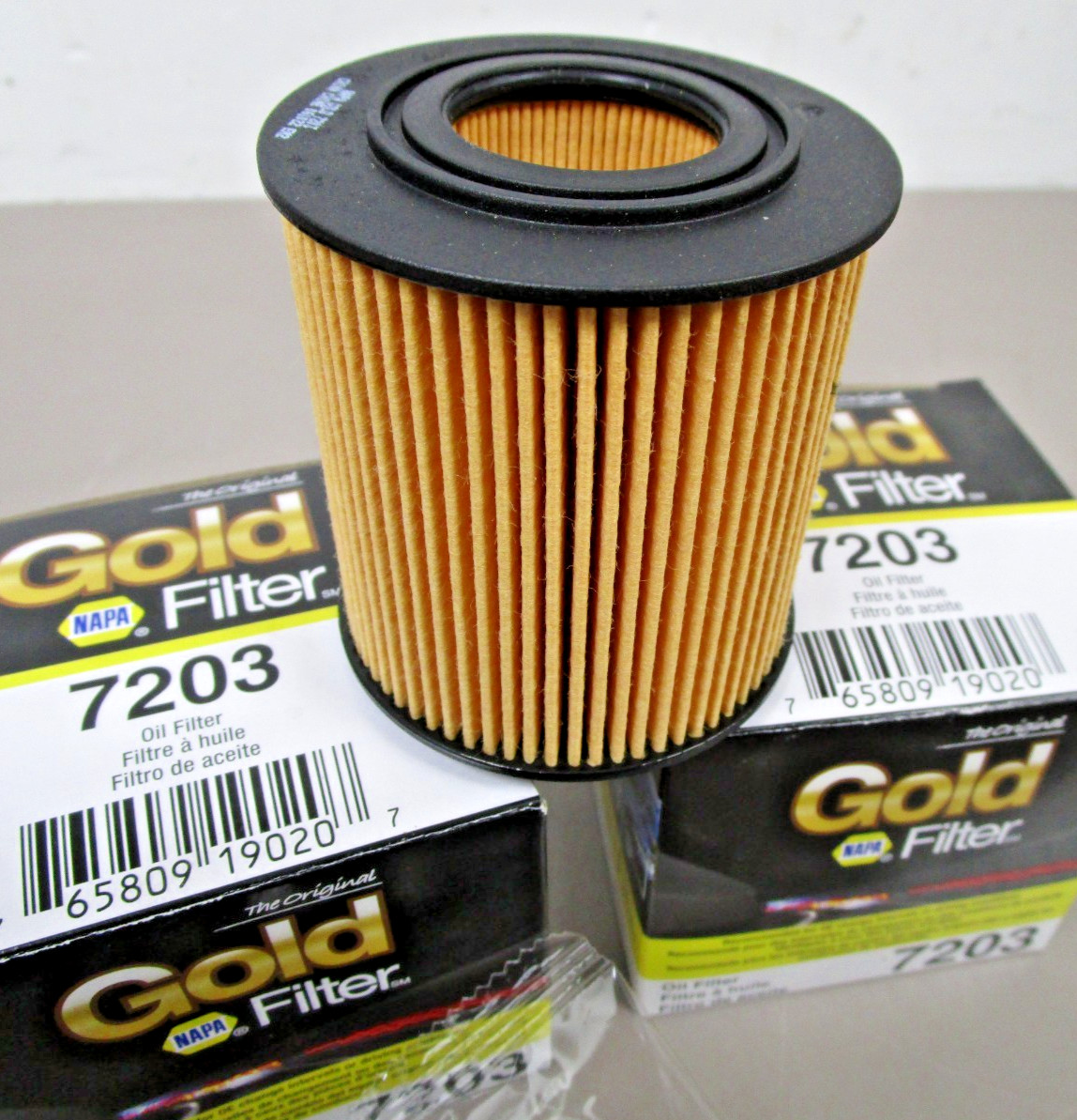 Lot of 2 —- Engine Oil Filters NAPA 7203