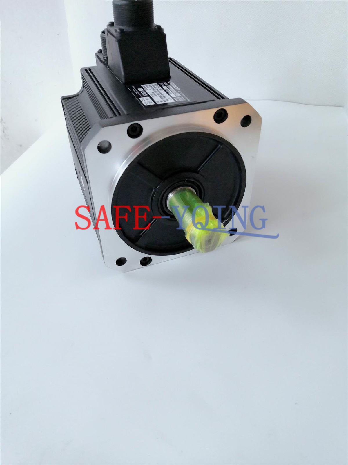 1pcs NEW IN BOX Omron R88M-G1K520H-S2-Z