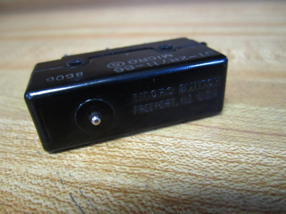 Microswitch DT-2R711-B6 Limit Switch DT2R711B6