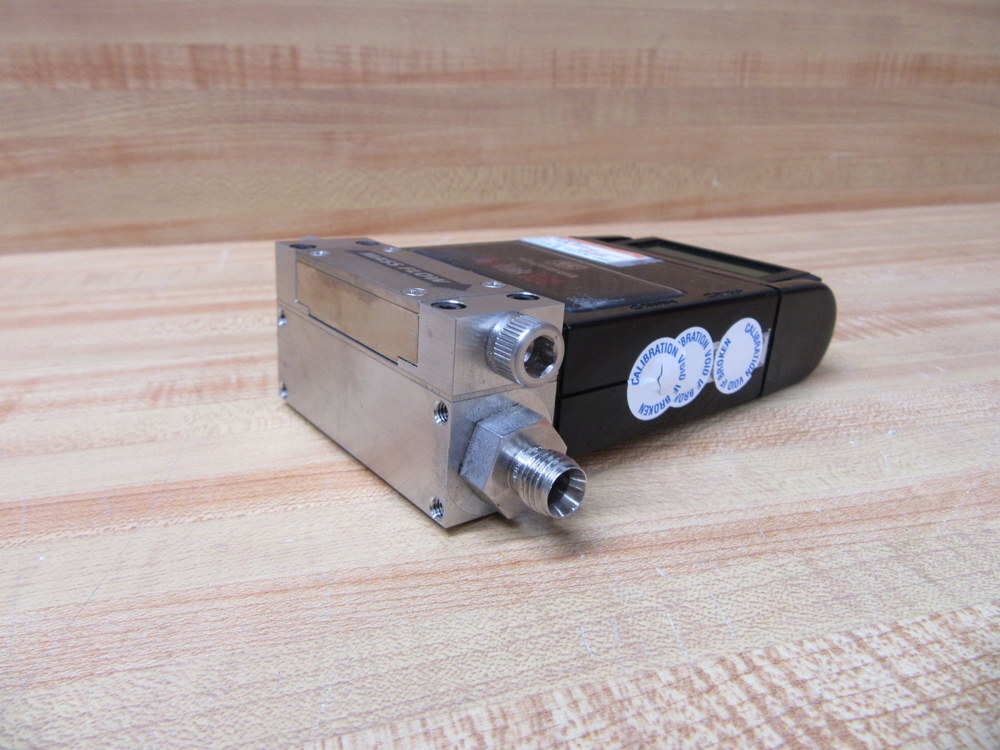 Sierra 822S-L-2-OV1-PV1-V1-HP/SCR #2700 Mass Flow Meter 0-200 SCCM 120PSI