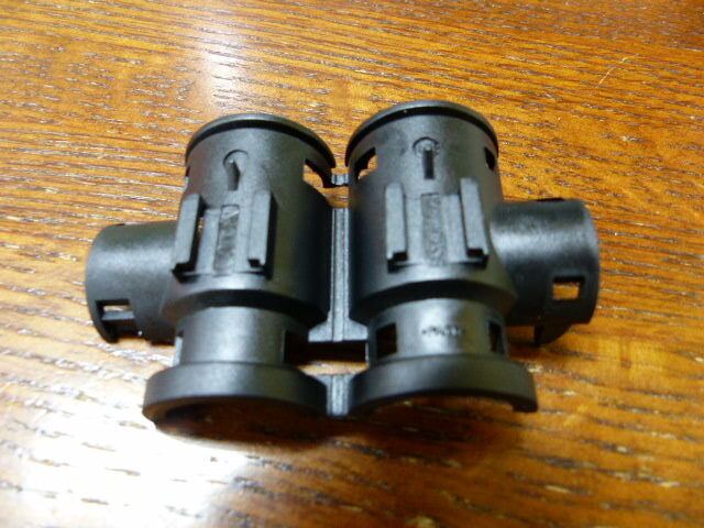 SCHLEMMER 9806096 Qty of 50 per Lot Schlemmer 9806096 T-Verteiler Form A NW 17-