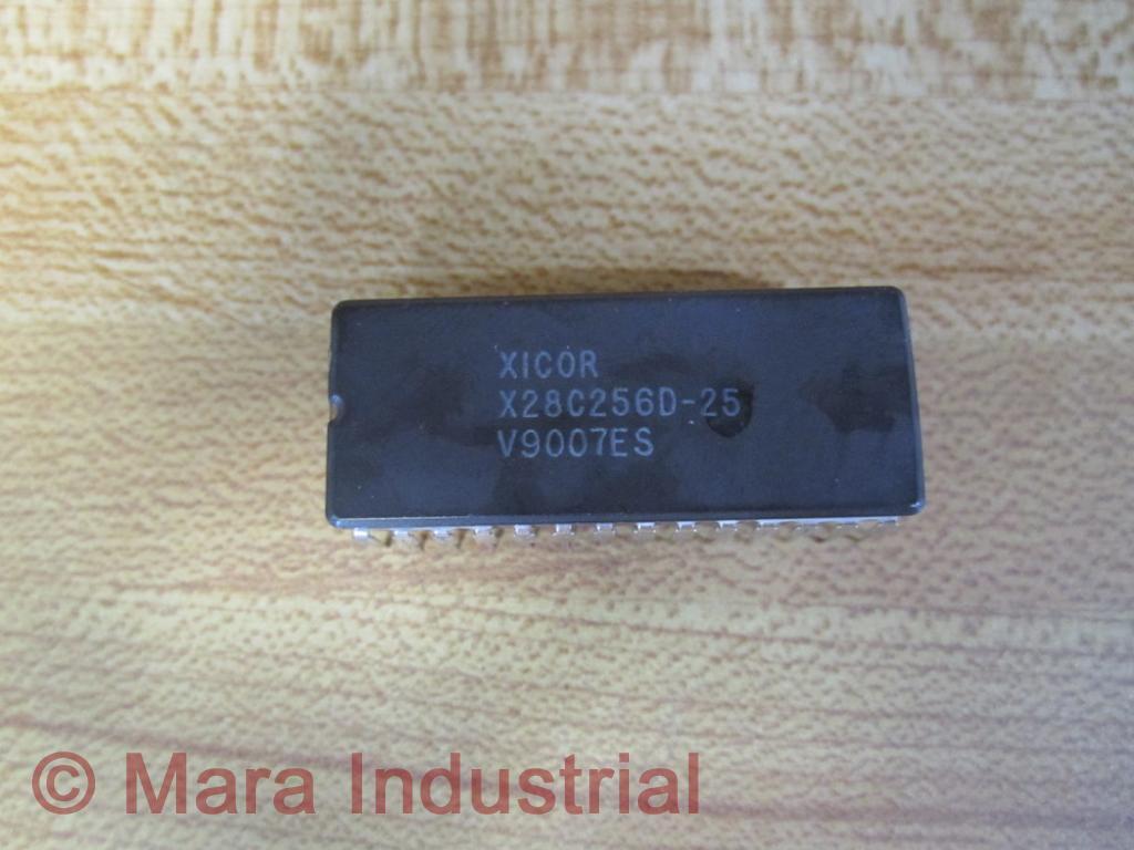 XICOR X28C256D-25 Integrated Chip X28C256D25 (Pack of 4)