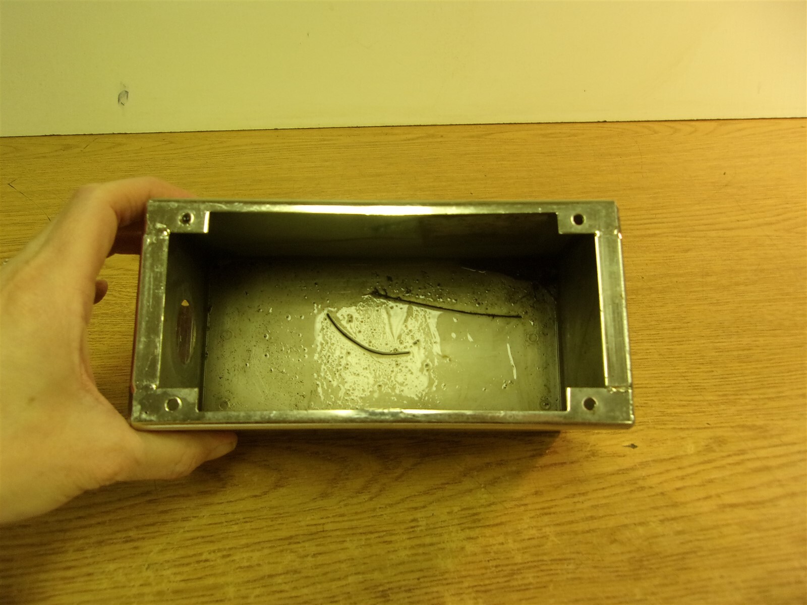 Stainless Steel Enclosure No Lid/Cover 6-3/4 x 3 x 3-1/2″ *FREE SHIPPING*