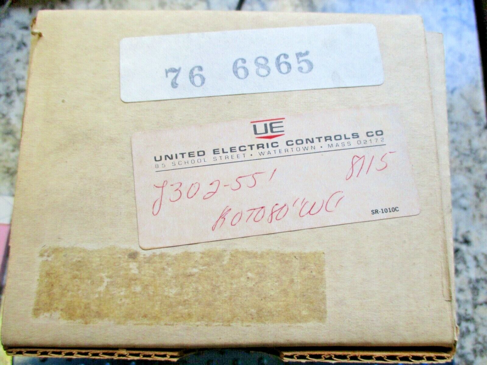 NEW UNITED ELECTRIC PRESSURE CONTROLLER 0-80″WC ADJ. J302-551