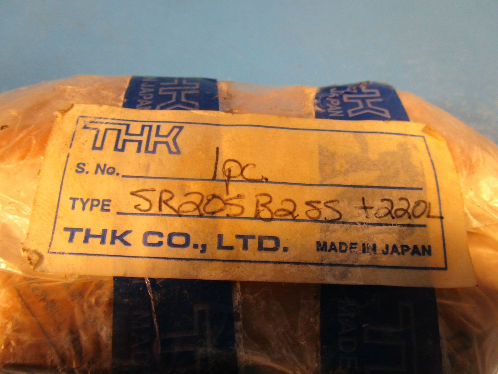 THK, SR20SB2SS + 220L, Two SR20SB Linear Guide Blocks on a 220mm Rail
