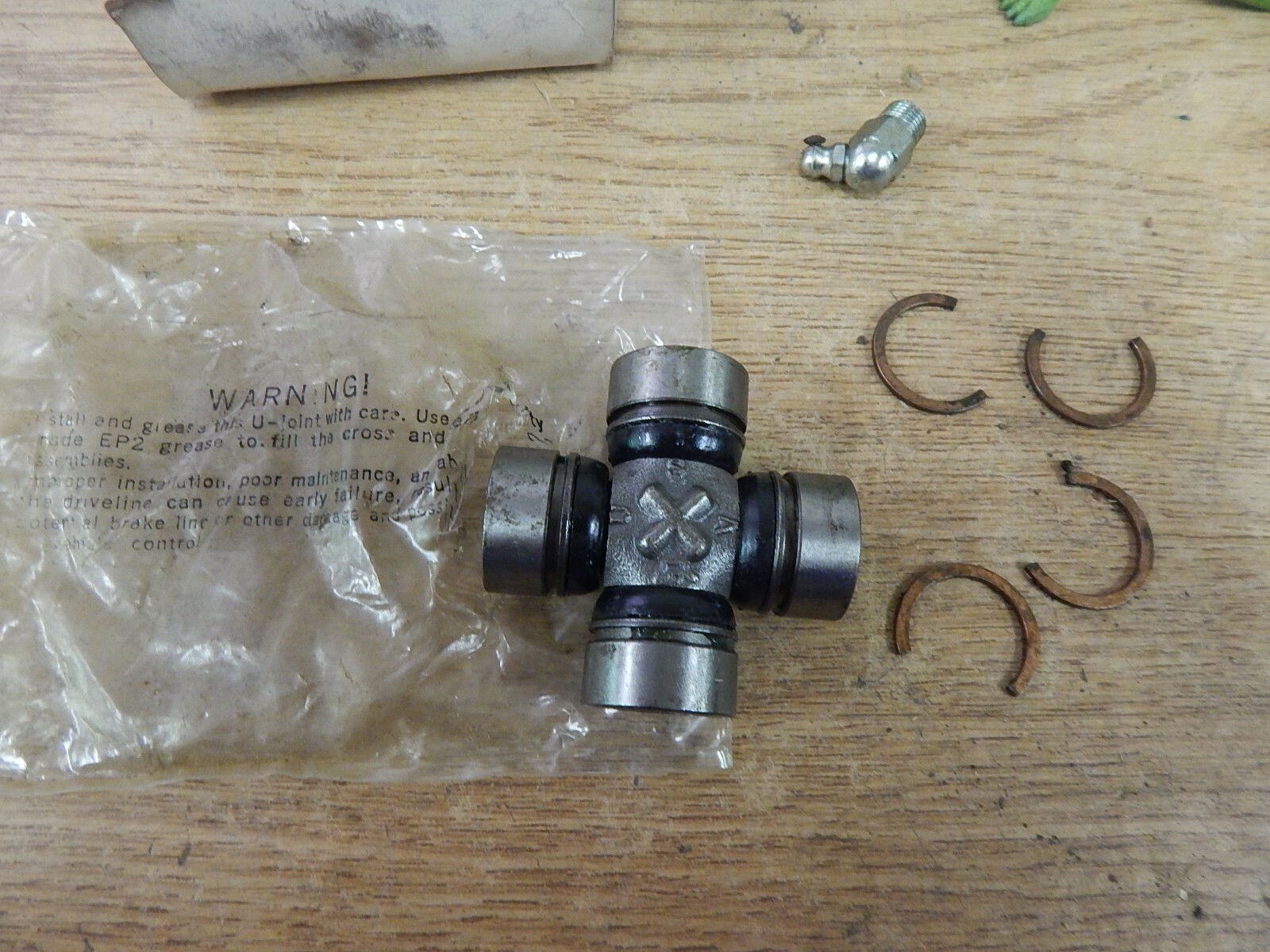 NEW Tisco CBA-N6-K Cross & Bearing Kit External Snap Ring Type