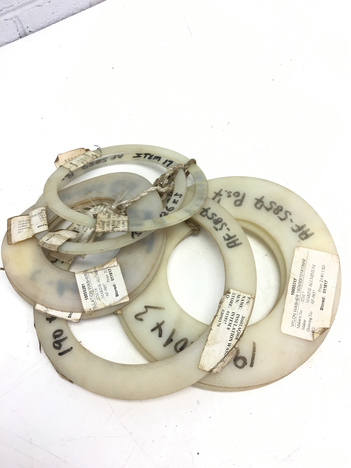 LOT OF 8 MARINE ALUMINIUM NYLON WASHERS, SIZES IN DESCRIPTION, FAST SHIP! B278