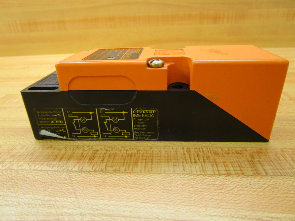 IFM Efector IME 2015 BFBOA Sensor IM0020 W/Base
