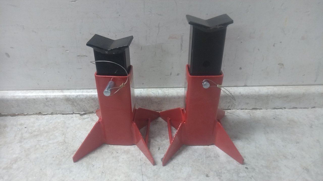 American Forge & Foundry 3305A 2 Pk 5 Ton Load Cap Medium Duty Safety Stand