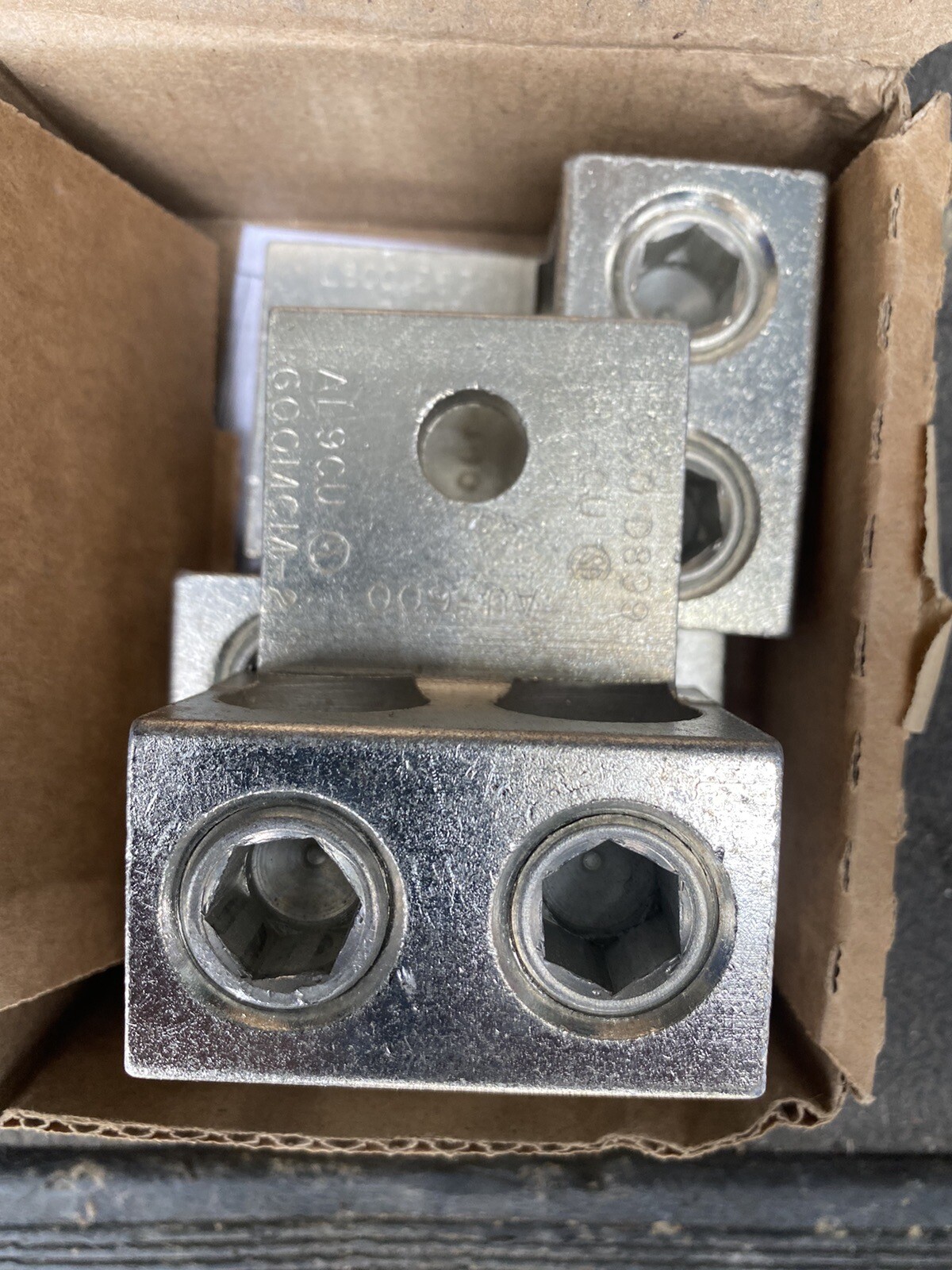 ILSCO AU-600 (PKG OF 3) NSMP