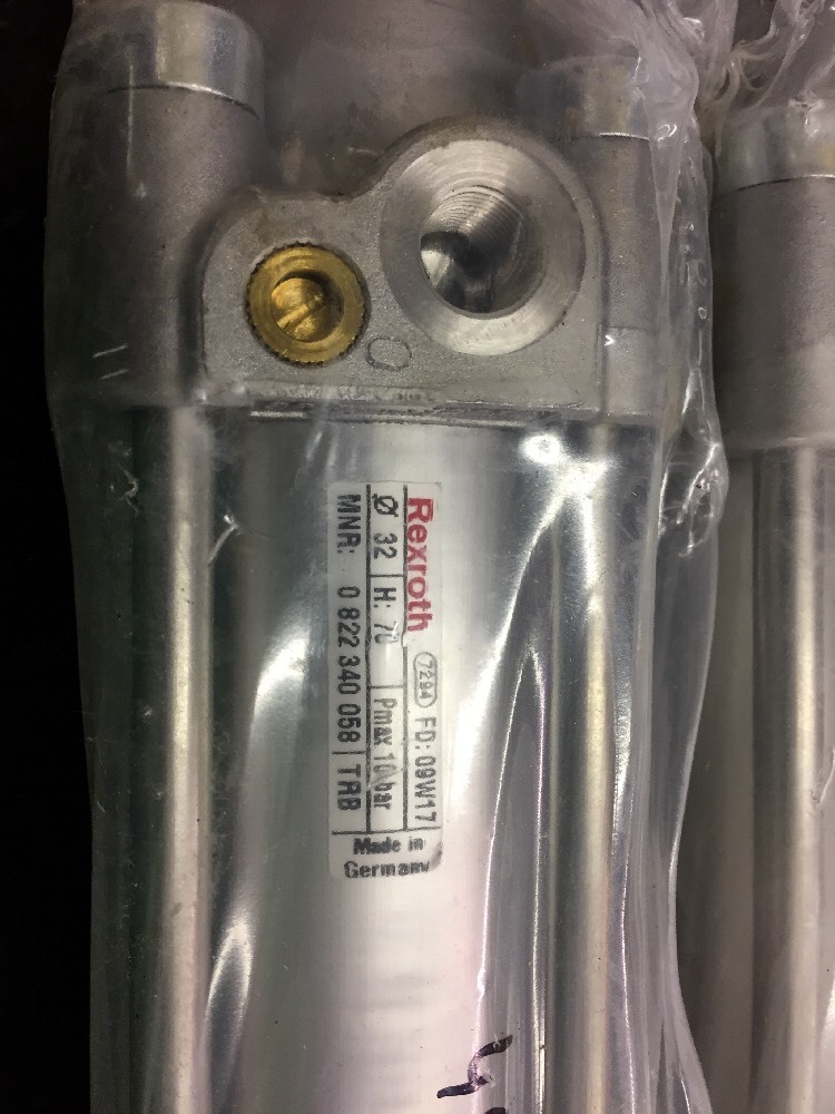 2 New REXROTH 0 822 340 058 Double Acting Air Pneumatic Cylinders