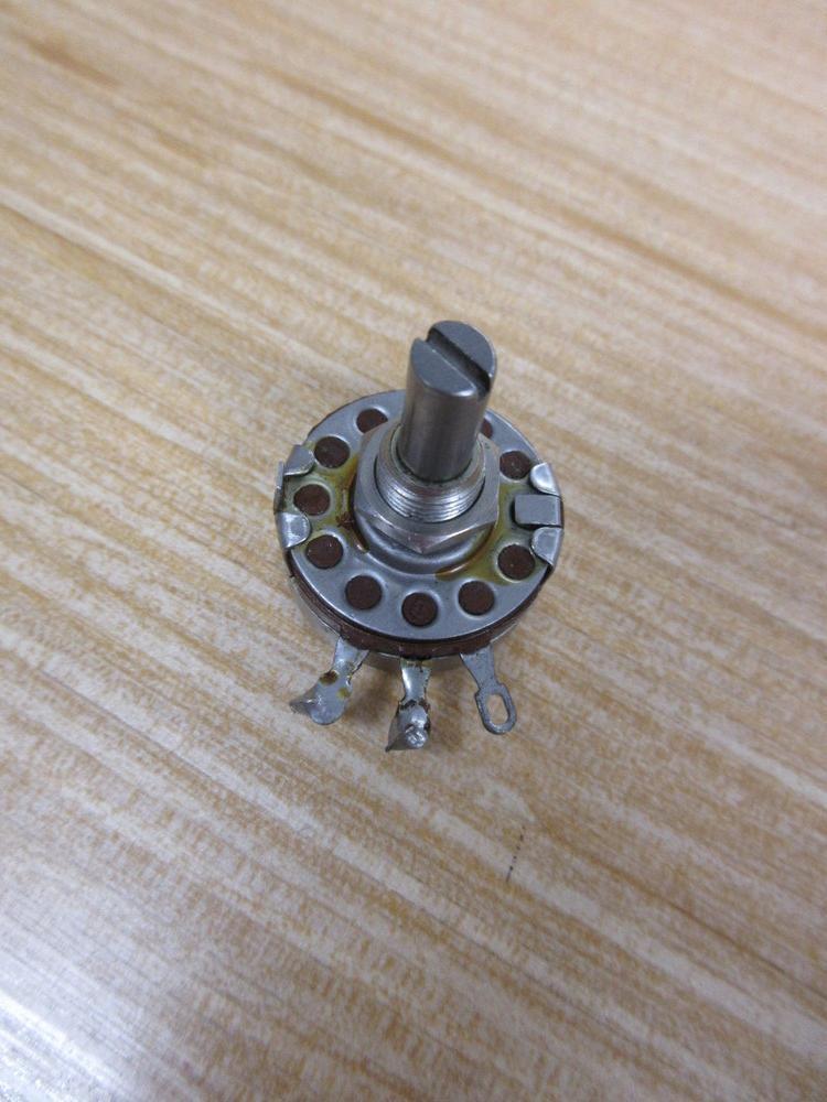 Allen Bradley JA1NO56S151UA Potentiometer RV4NAYSD151A