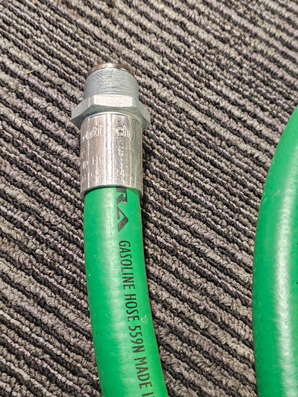 Continental ContiTech 20835375 Flexsteel Futura 5/8″ x 6′ Gasoline Hose Green