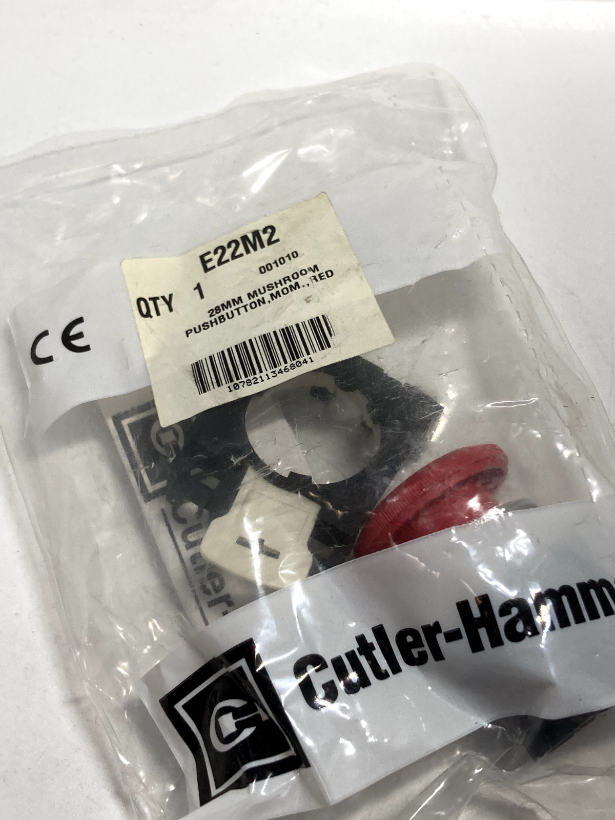CUTLER HAMMER E22M2 PUSHBUTTON OPERATOR RED MUSHROOM 28MM NIB