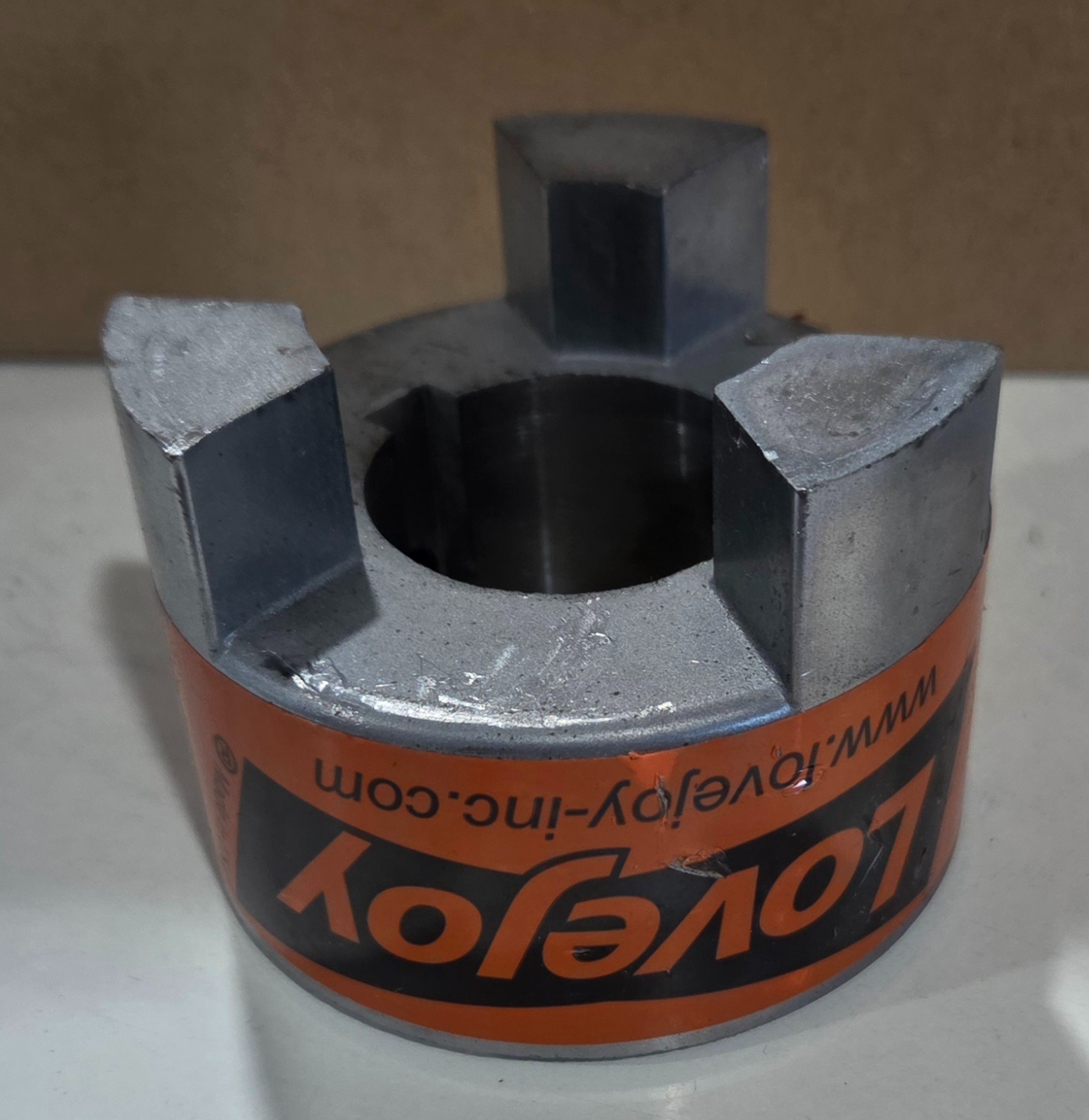 Lovejoy Coupling L-110 1.625 Bore 3/8″ Key