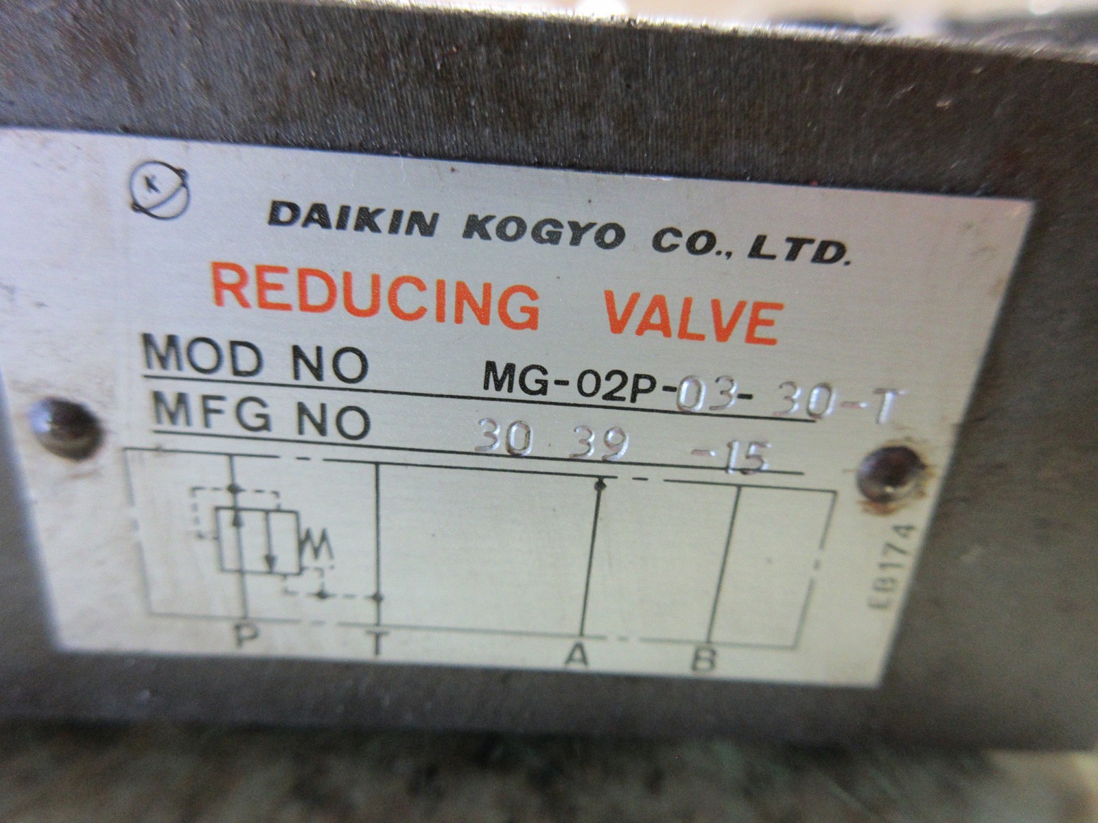 DAIKIN REDUCING VALVE MG-02P-03-30-1 MFG NO 30 39-15 CNC LOT OF 3 PIECES