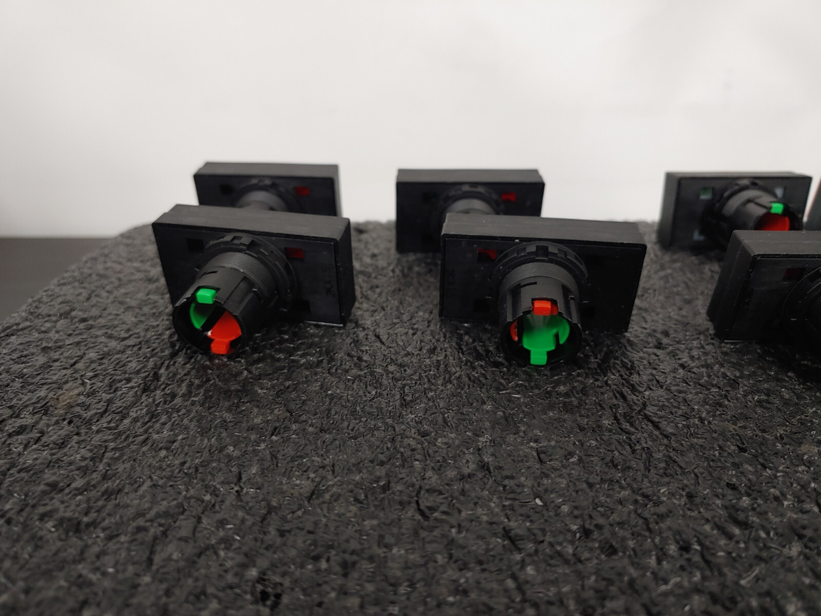 Lot of IDEC HW Series Dual Pushbutton Operator Unit Cover