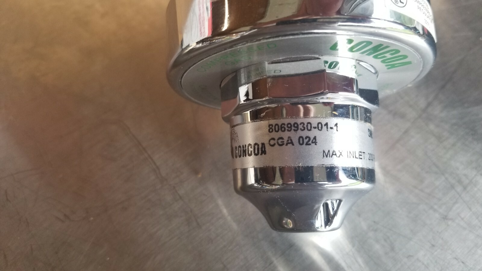 Concoa Single Stage Regulator 8069930-01-1 Oxygen 0-150 PSI CGA 24 New